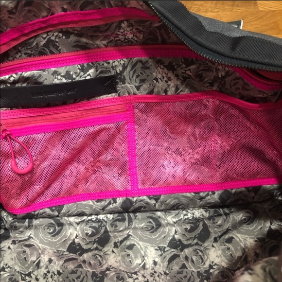 Lululemon bag - Picture 8 of 8